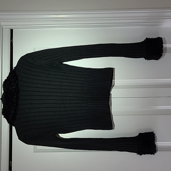 52 Weekends Black Knit Cropped Button Cardigan W/Chenille Collar & Cuffs Medium - Picture 6 of 7